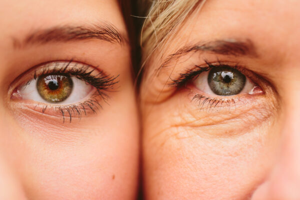 The BIGGEST Causes of Fast-Aging Skin (How to Reverse Aging)
