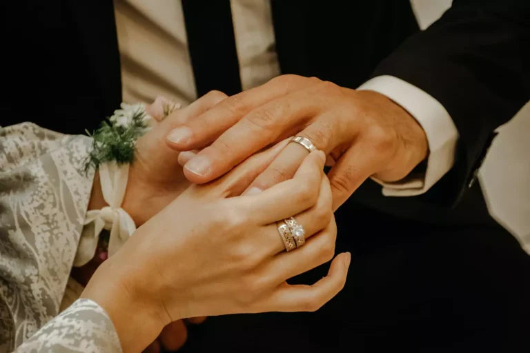 Why People Aren’t Getting Married Anymore?